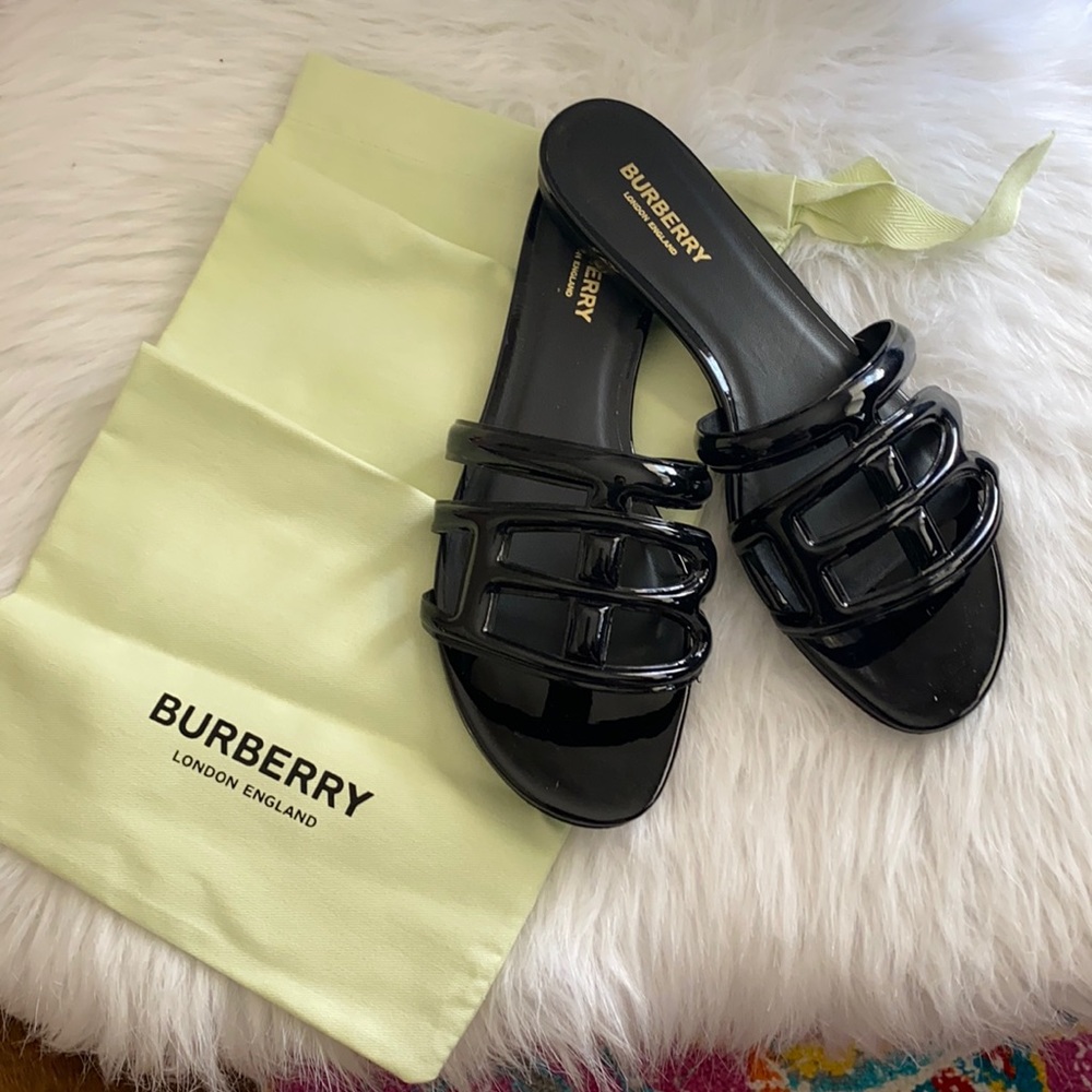 Burberry logo black patent leather slides. EUR 38.5 U.S 8.5